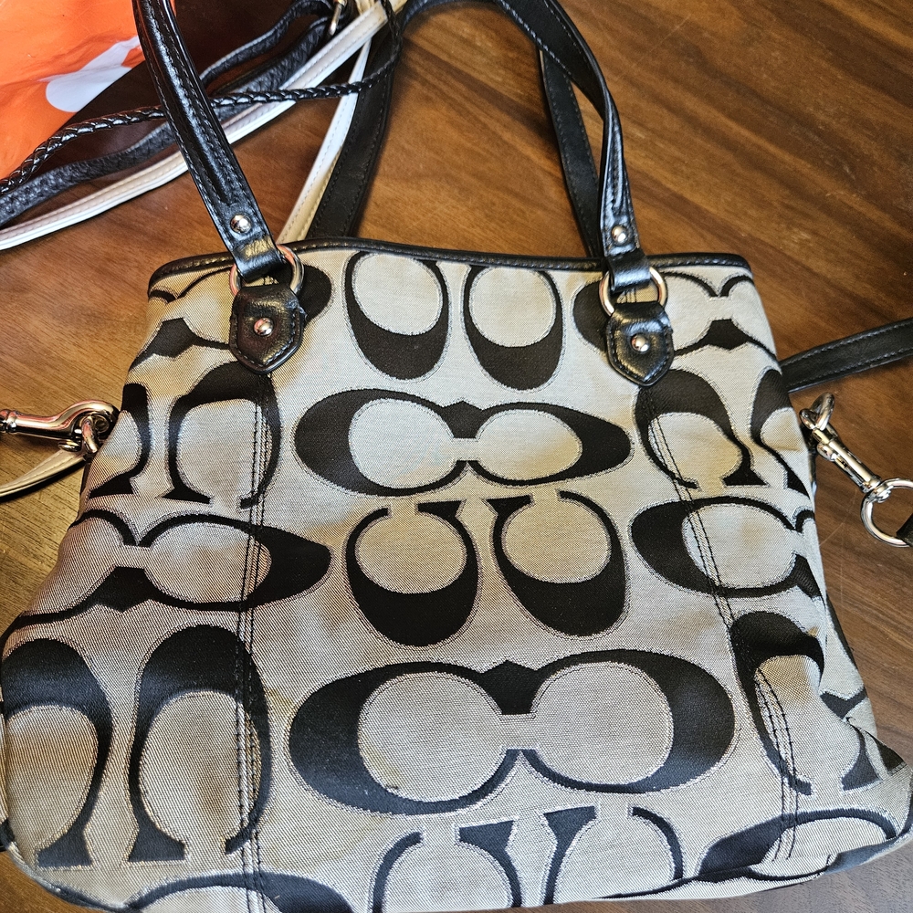 Vintage Coach Black and Tan Designer Bag - Some Wear On Inside